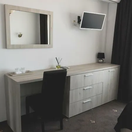 Casa Munteneasca Alessandro Piteşti Extérieur photo